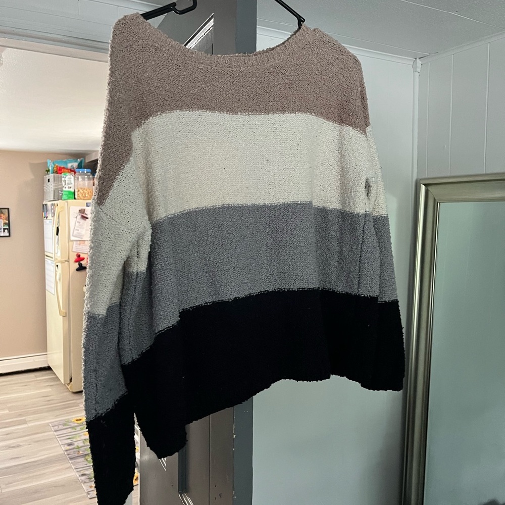 SIZE M/L P.S. Love sweater